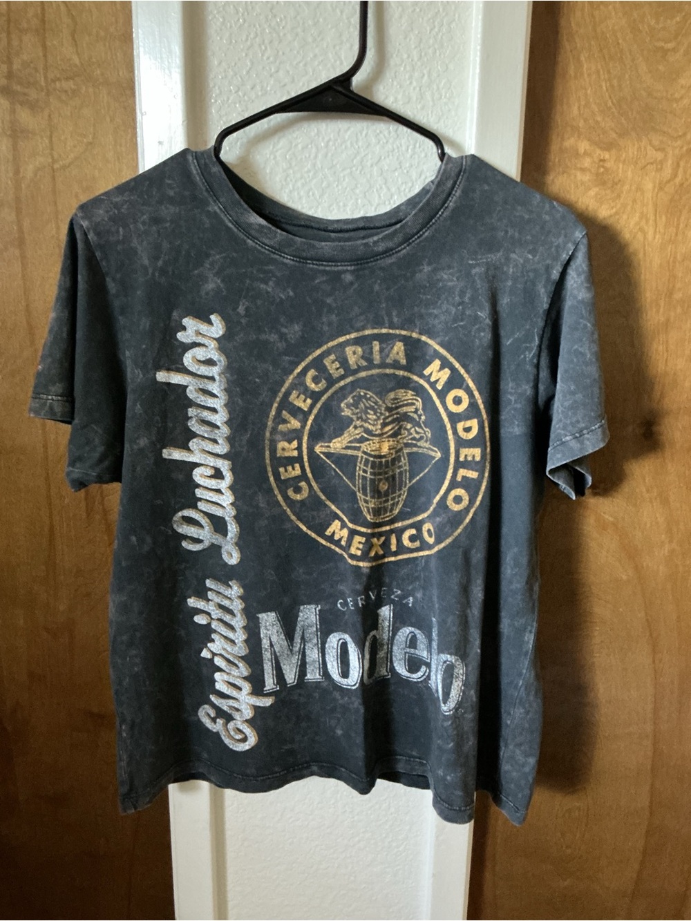 Modelo Beer T Shirt Mens Medium Gray Espiritu Luchador Adult Casual Cotton Boxy